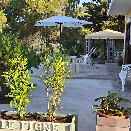 Le Pigne Casa Vacanze. アパート